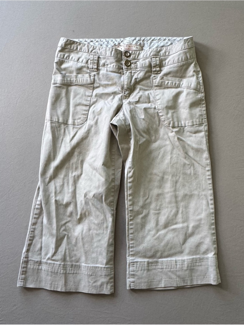 Vintage Y2K Old Navy Low Rise Capri Pants